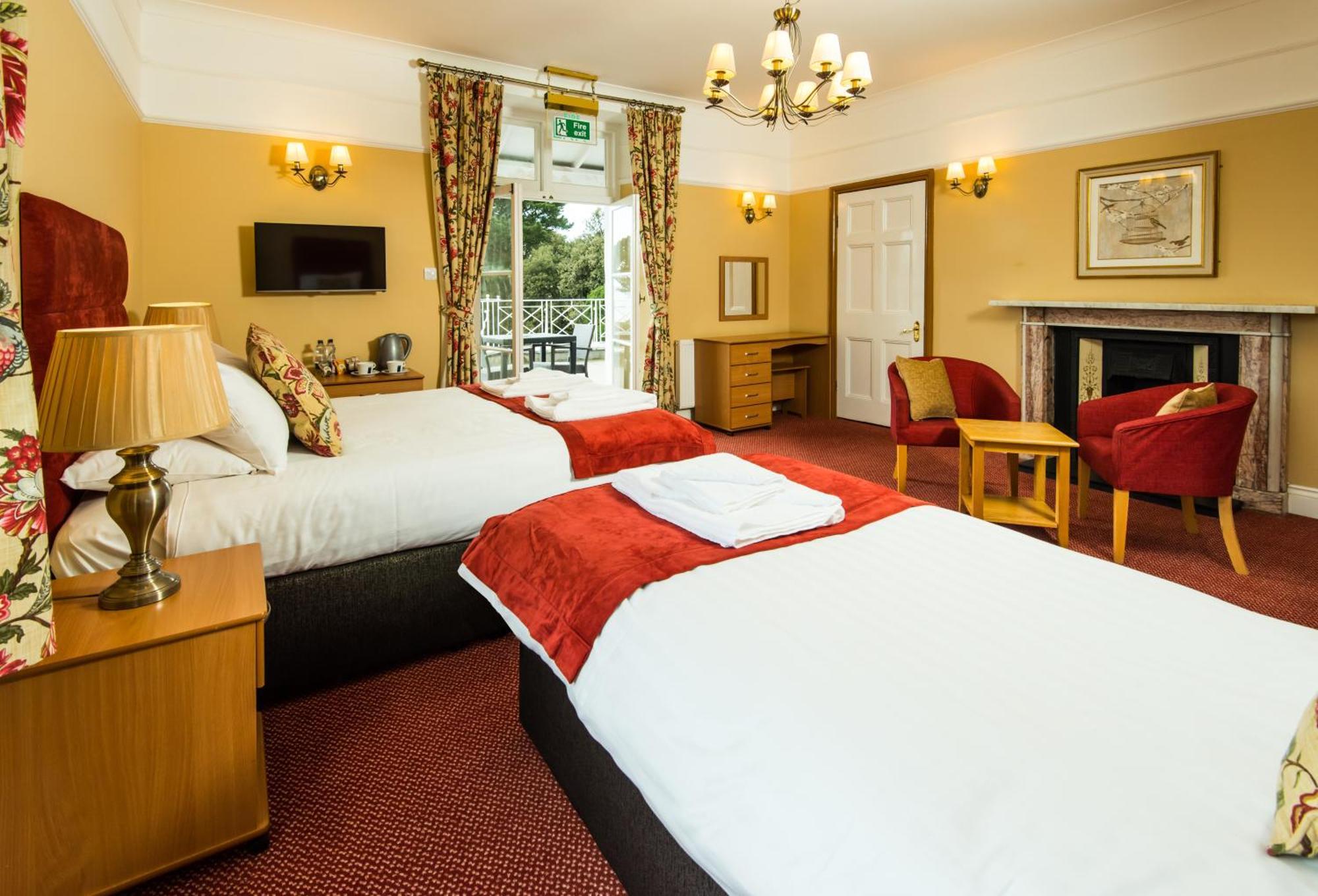Cliffden Hotel Тинмут Стая снимка