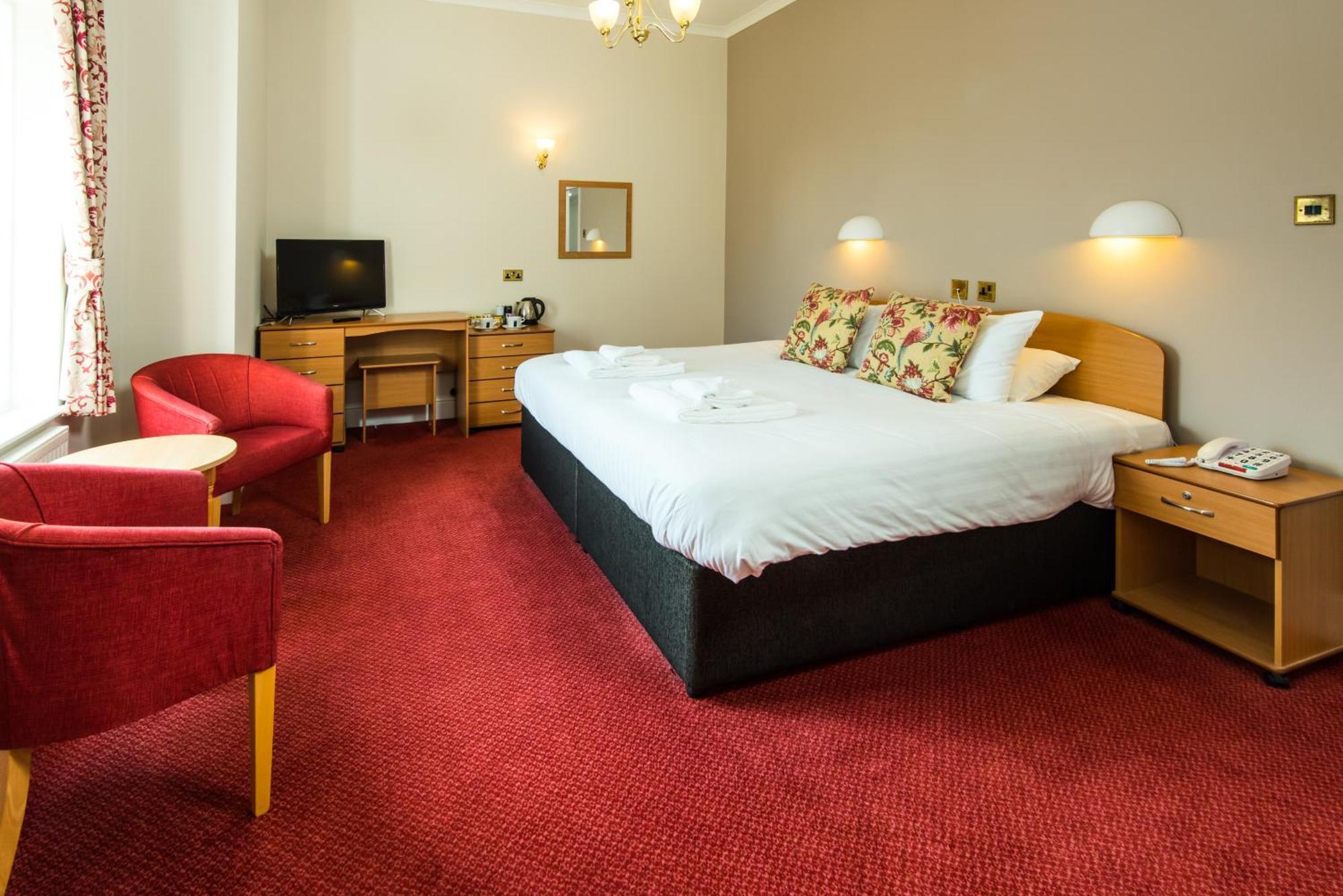 Cliffden Hotel Тинмут Стая снимка