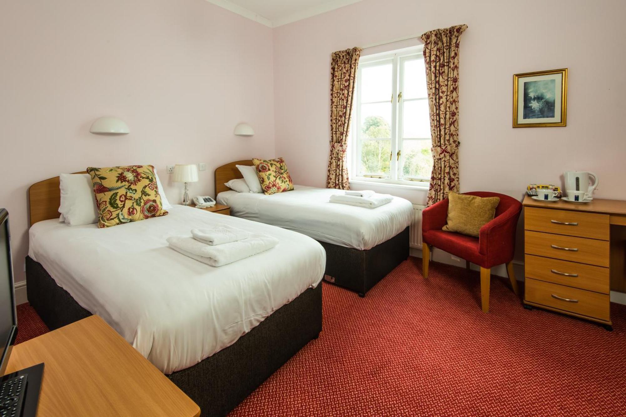 Cliffden Hotel Тинмут Стая снимка