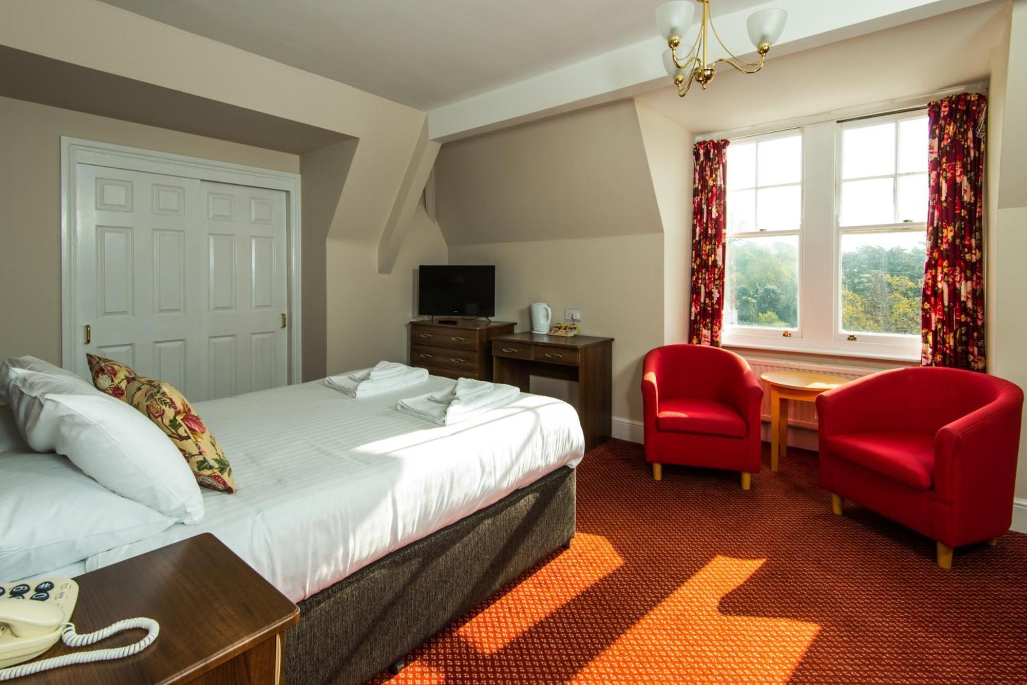 Cliffden Hotel Тинмут Стая снимка