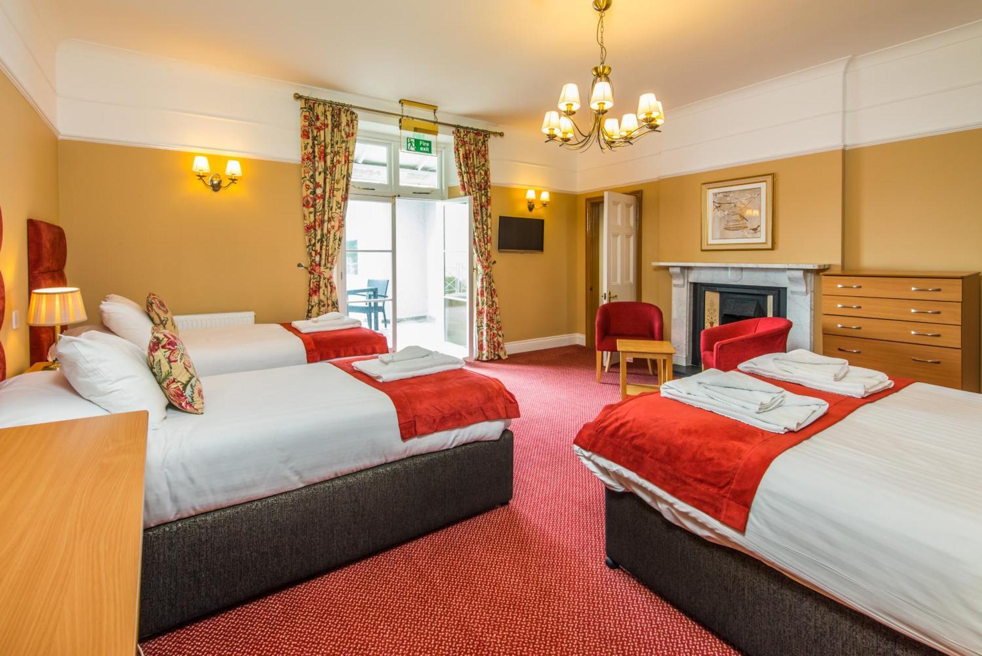 Cliffden Hotel Тинмут Стая снимка