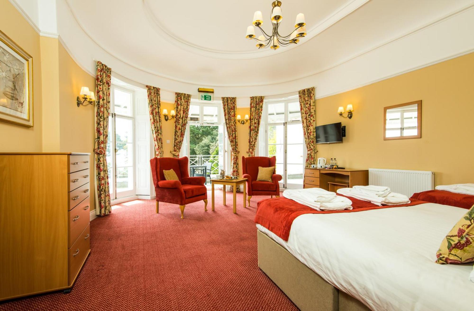 Cliffden Hotel Тинмут Стая снимка